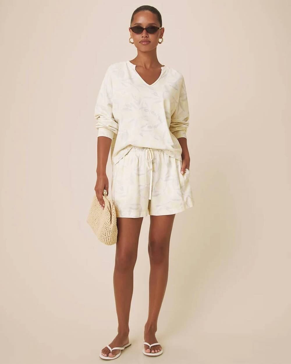 SPLENDID Coast to Coast Pull On Drawstring Short Lemon Print M NWT Coastal Chic